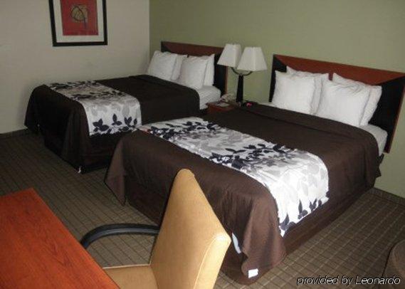 Sleep Inn & Suites Hattiesburg Exterior photo